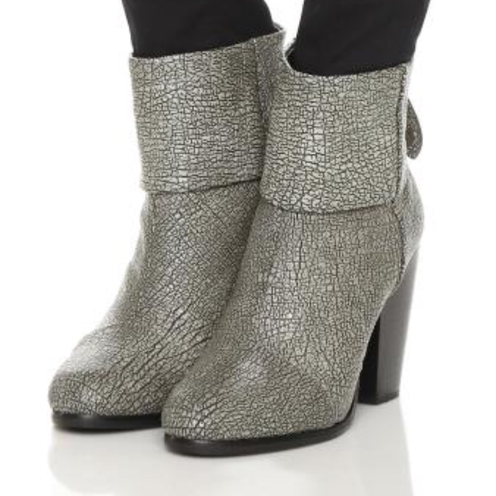 rag & bone pebbled leather newburry booties